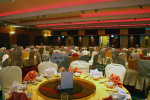 Tiec cuoi nam 768x512